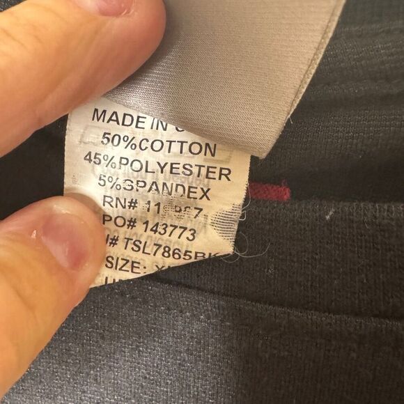 Tesla Sweatshirt Adult XL Black Crewneck Embroidered Logo Pullover - Picture 3 of 7